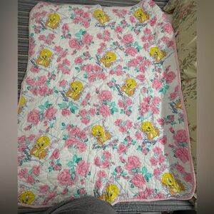 Vintage Tweety Quilt - Pink and White